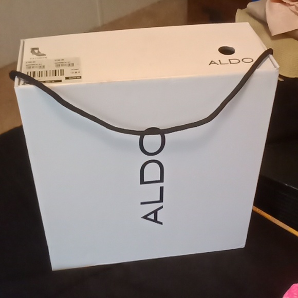 Aldo Heels, With Box - Picture 6 of 9